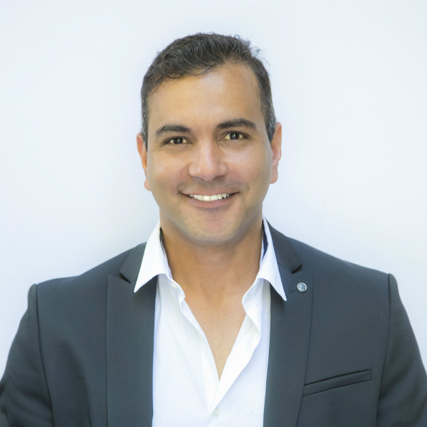 Dr. Sadek Co-writes Newly Released Dentistry Books