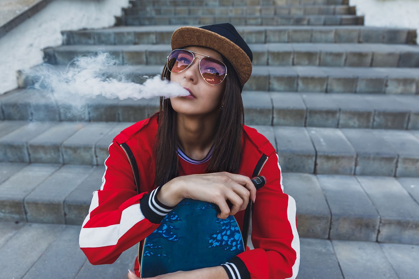 What Does Vaping Do To Your Teeth? | Arden Dental Care Sacramento, CA