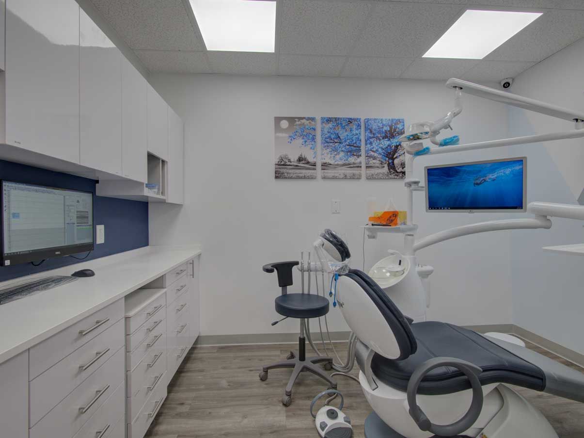 Dentist Hicksville, NY Dentist in Hicksville, NY Dr. Peter Yelizar Best Dentist Hicksville, NY