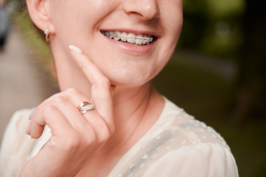 How to Repair Broken False Teeth at Home? Woodruff Family Dental Jonesboro, AR