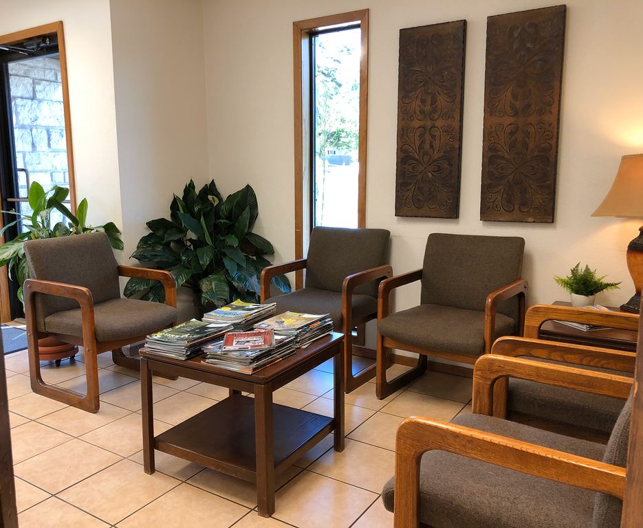 Dentist Lone Star, TX Leland Wommack Lone Star, TX Dentist