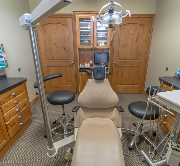 Dentist Herriman, UT Silver Summit Dental 84096