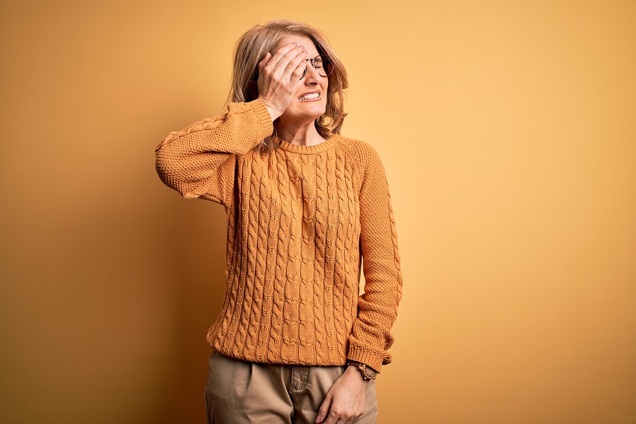 Fight the Buildup of Tartar, Even When You’re Stuck At Home