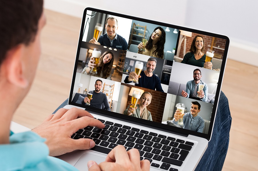 How Virtual Meetings Reveal Smile Concerns | Parke & Rogers Dentistry ...