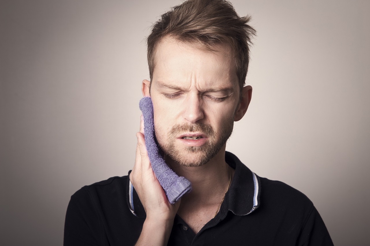 When To See Your Dentist About TMD (Temporomandibular Joint Disorder)