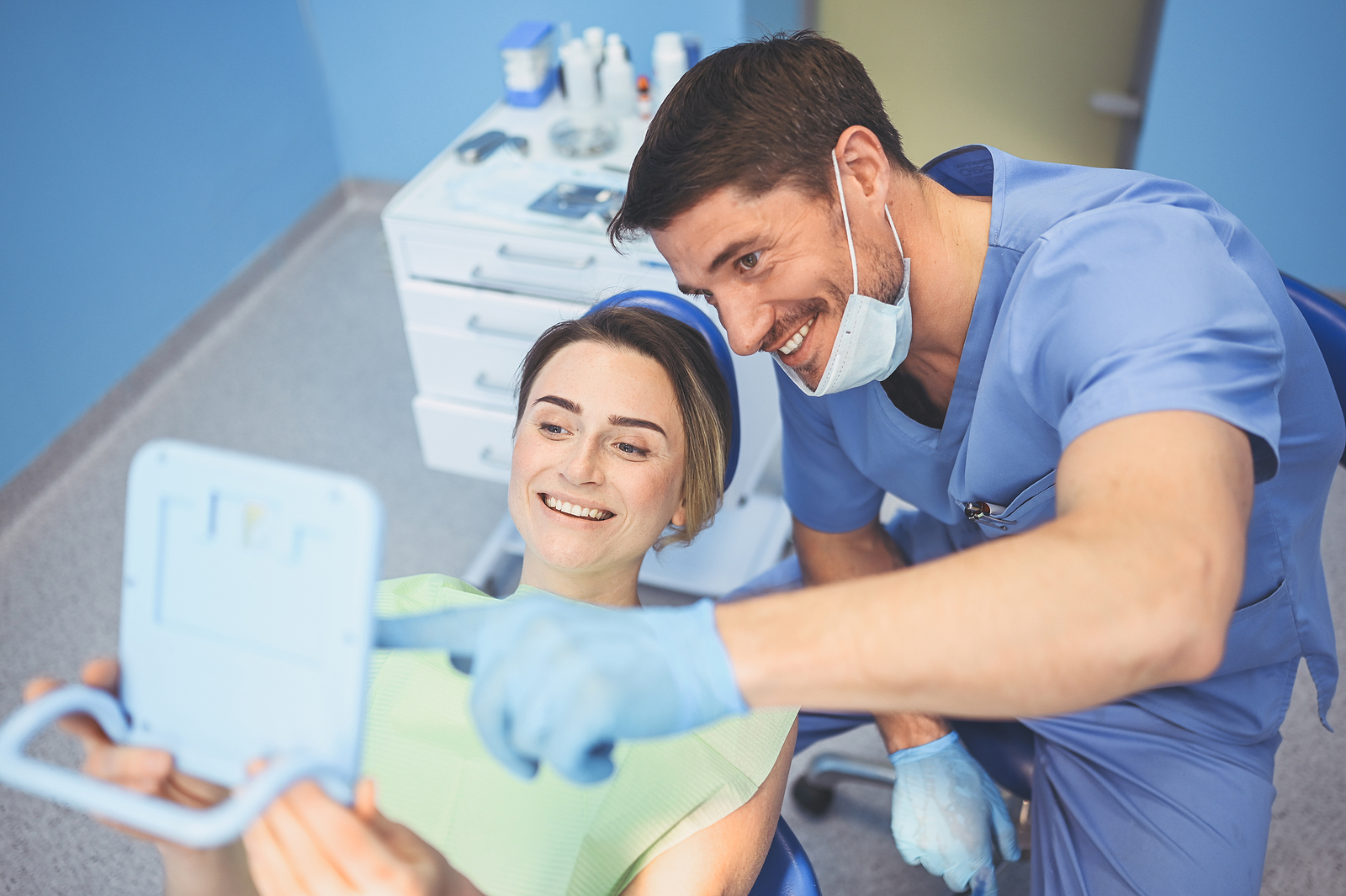 A Complete Guide What to Expect on Your Routine Dental Examination