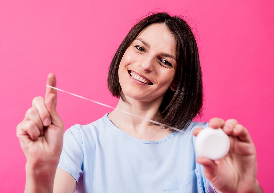 Floss vs. Dental Picks Dr. Alicia Abeyta DDS FAGD Albuquerque, NM