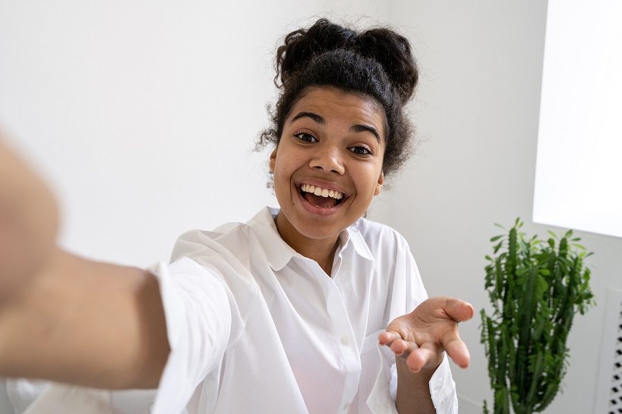 This is a thumbnail image of blog Five Characteristics Of A Beautiful Smile