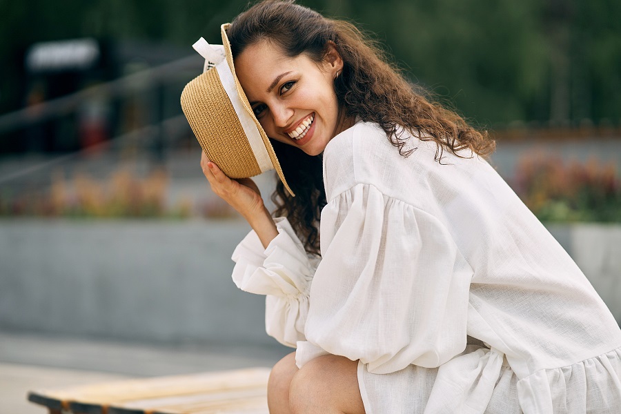 This is a thumbnail image of blog Seamless Tooth Replacements