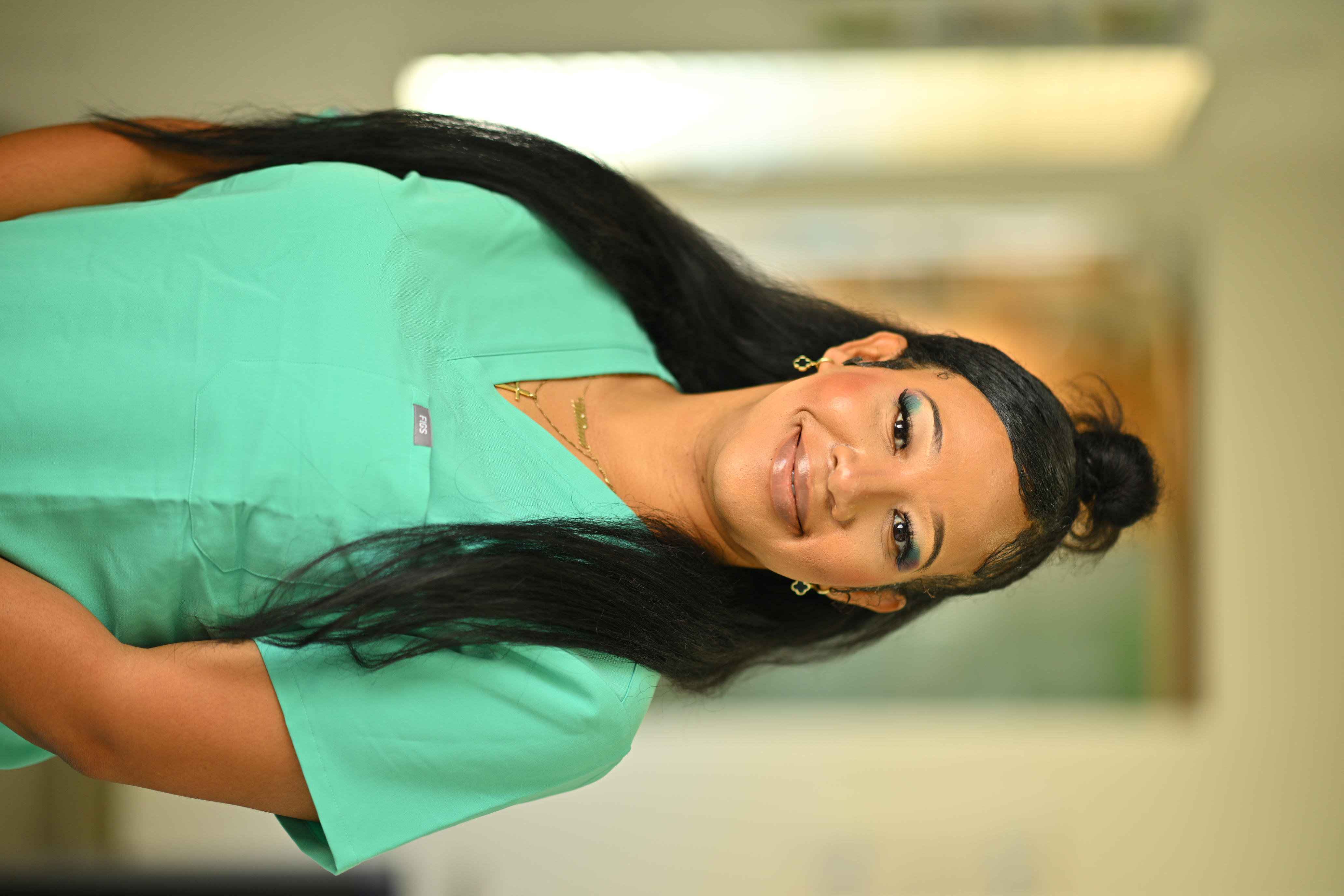 micheala-vandyke - RDH