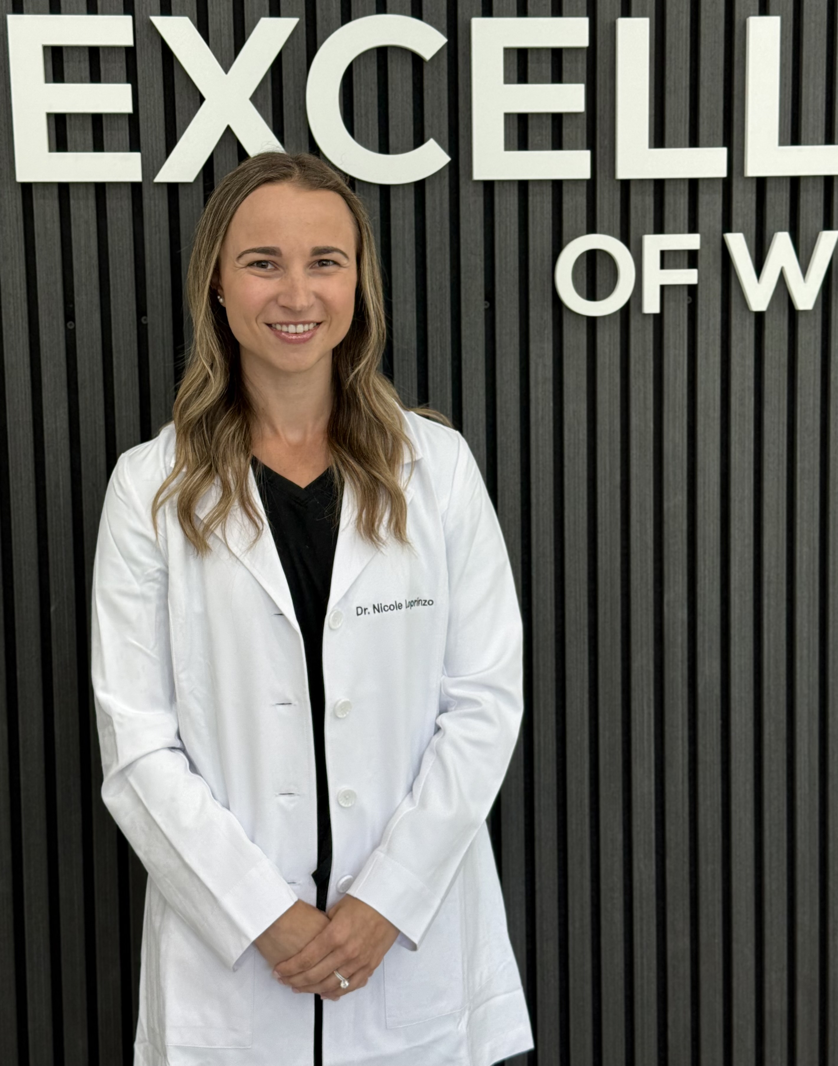 image of the doctor Dr Nicole Loprinzo