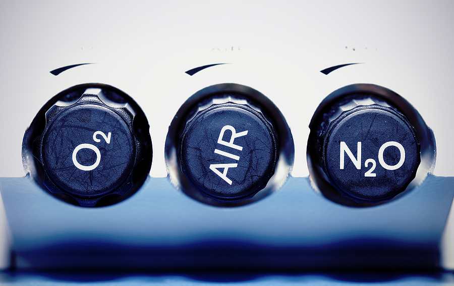 This is a thumbnail image of blog The Benefits of Nitrous Oxide in Dental Care: A Complete Guide