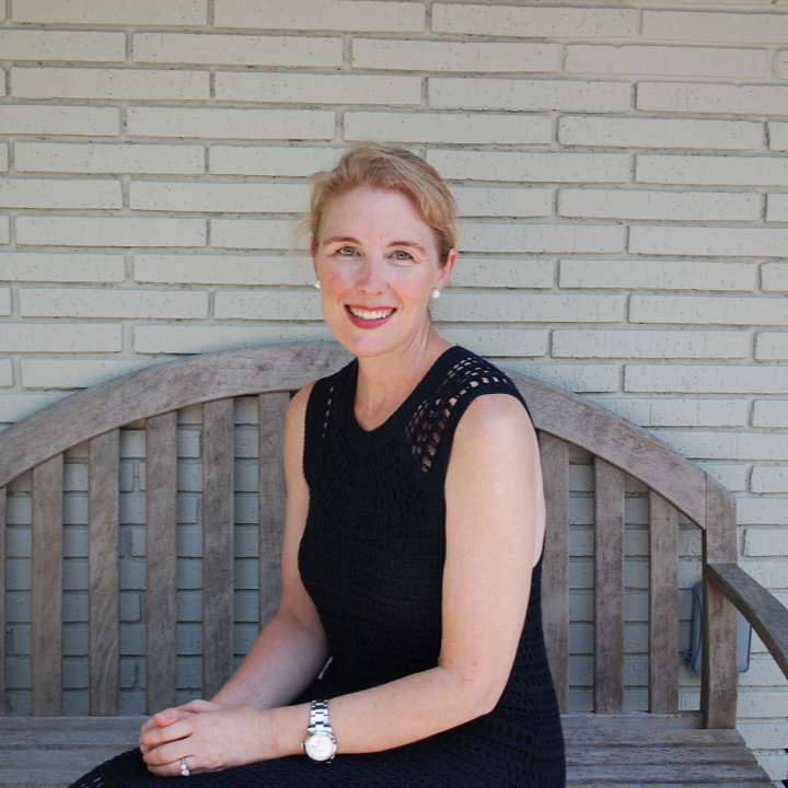 image of the doctor Kelly Halverson image of the doctor Kelly Halverson