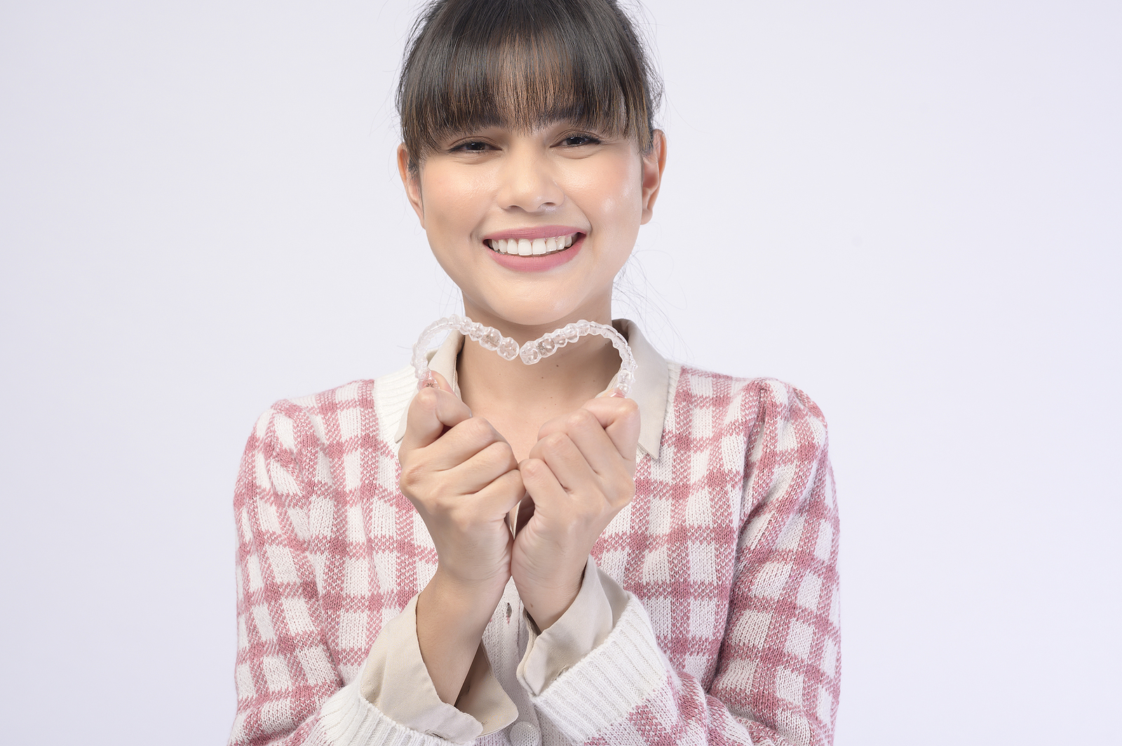 Frequently Asked Questions About Invisalign Aligners Courtyard Dental frequently-asked-questions-about-invisalign-aligners-courtyard-dental